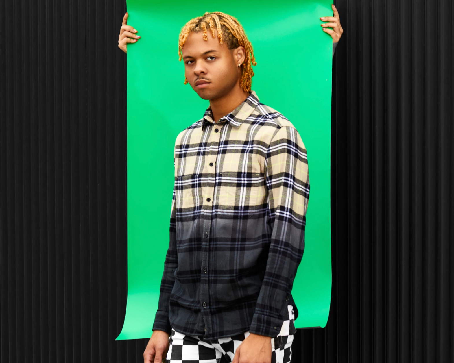 DIY dip-dyed flannel shirt