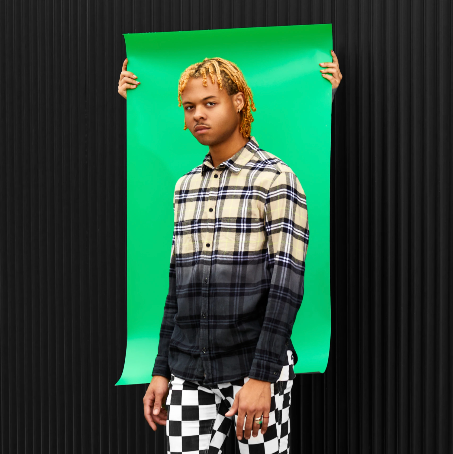 DIY dip-dyed flannel shirt