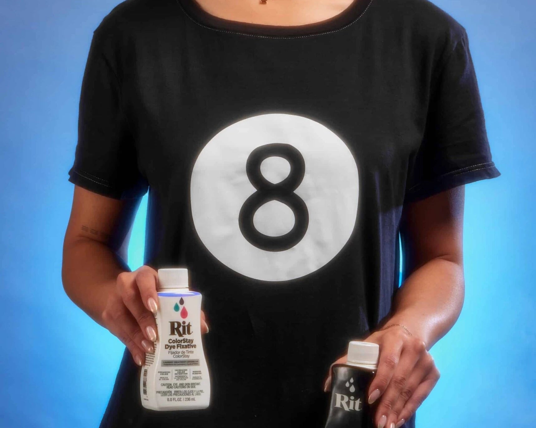 Get Black Back: Magic 8 Ball Costume