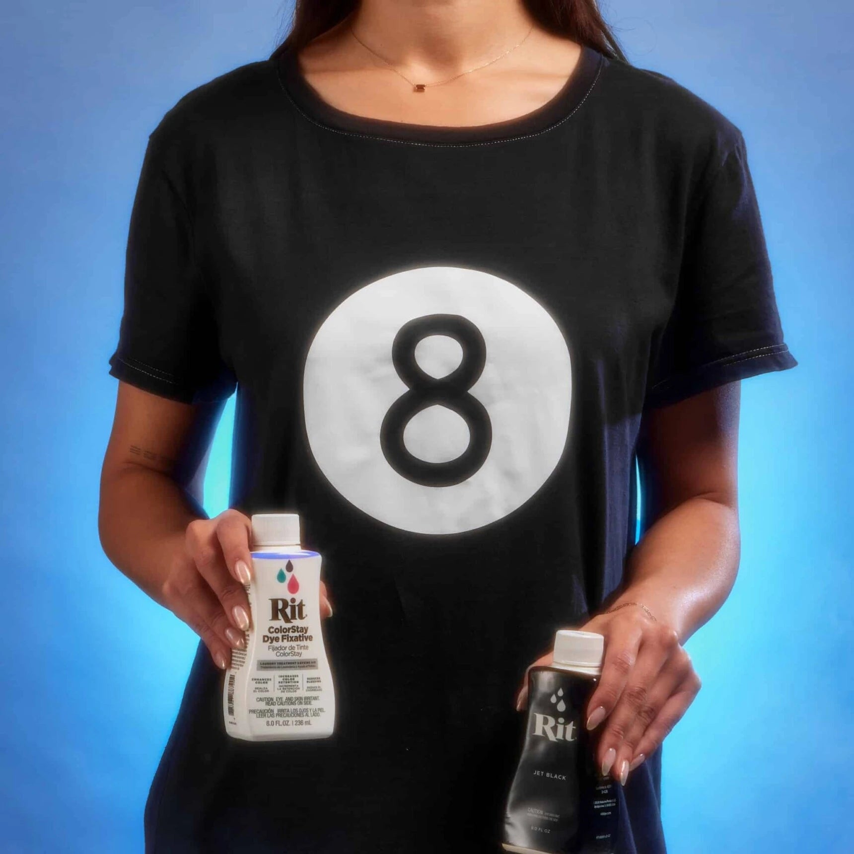 Get Black Back: Magic 8 Ball Costume