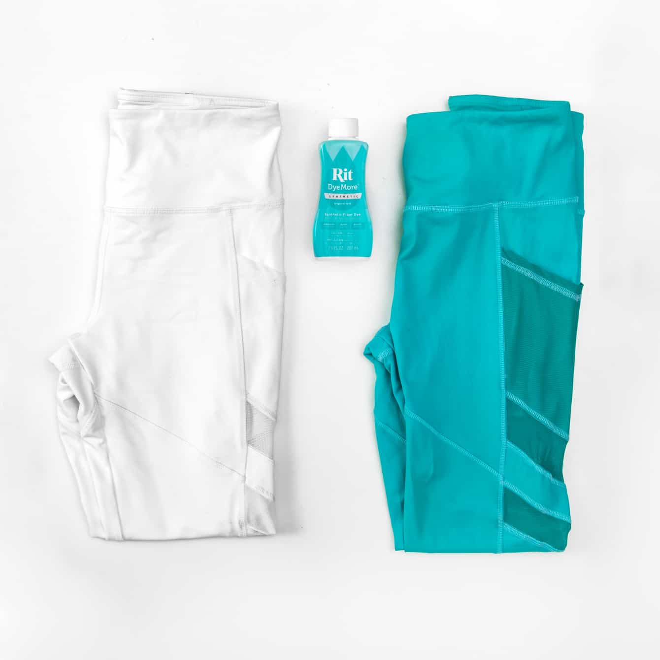 Tropical Teal DyeMore for Synthetics Liquid Dye